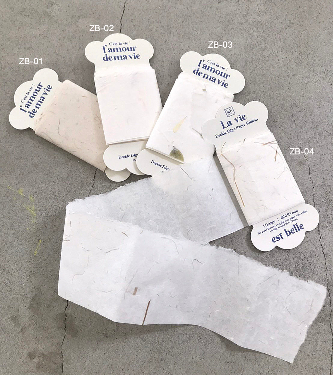 MU Lifestyle - Deckle Edge Paper Ribbon - #01 <Outgoing>