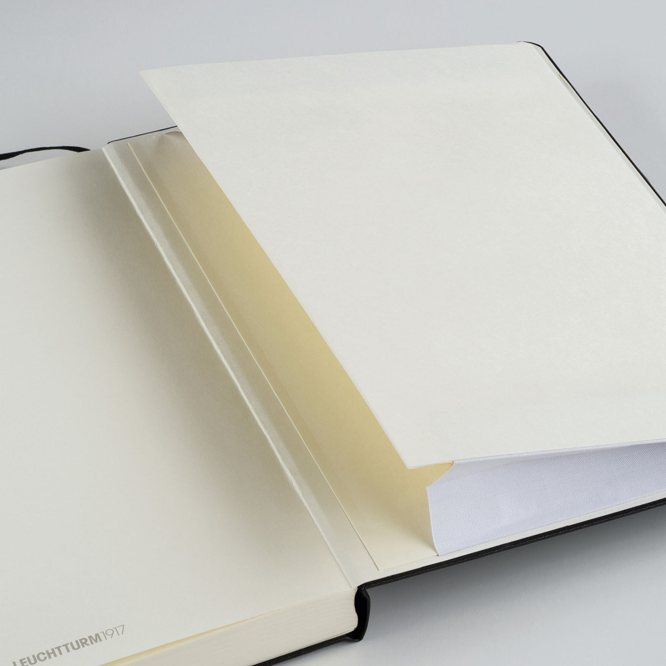 Leuchtturm1917 - Address Book - A5 - Black