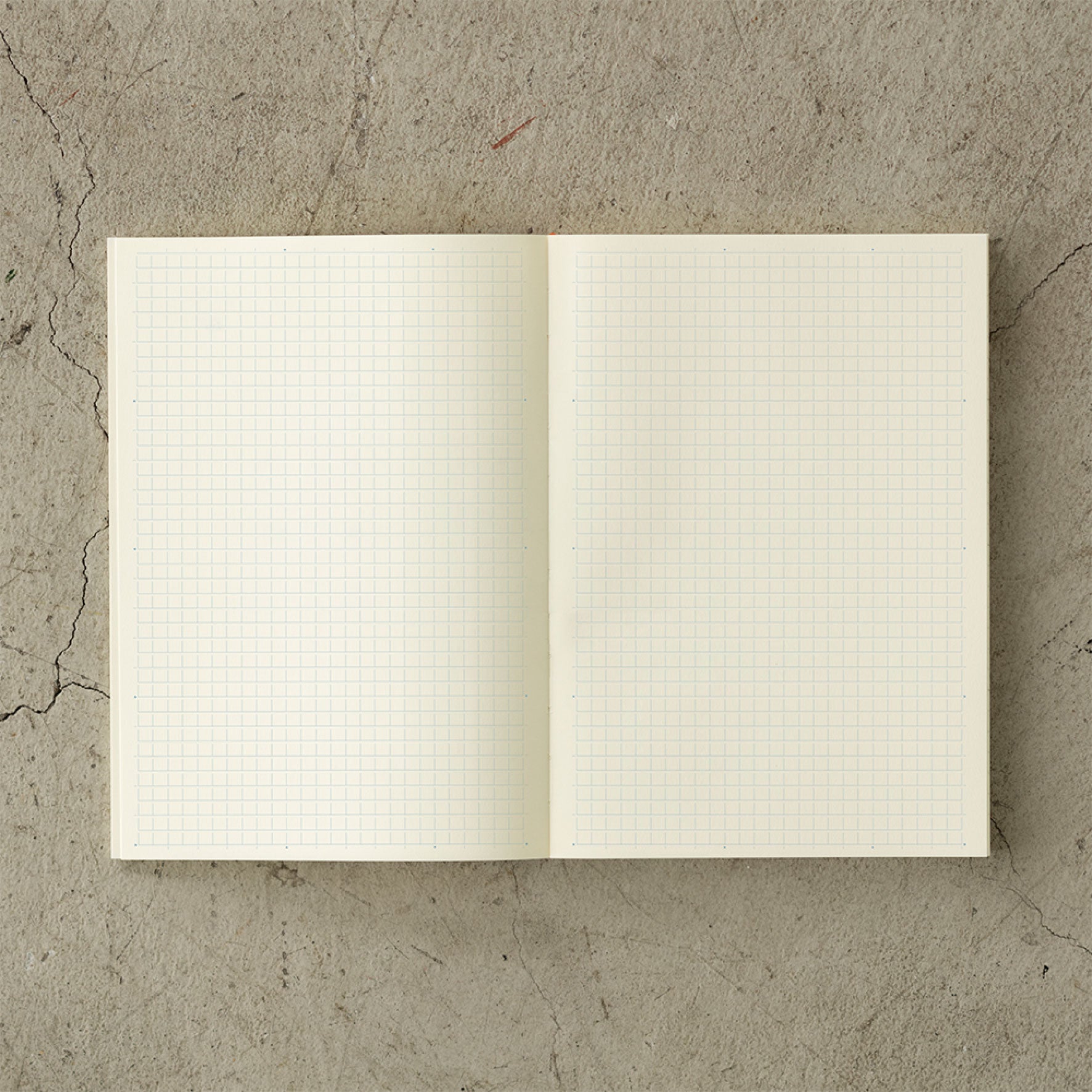 Midori - 2026 Diary - MD Notebook - A5 Thin