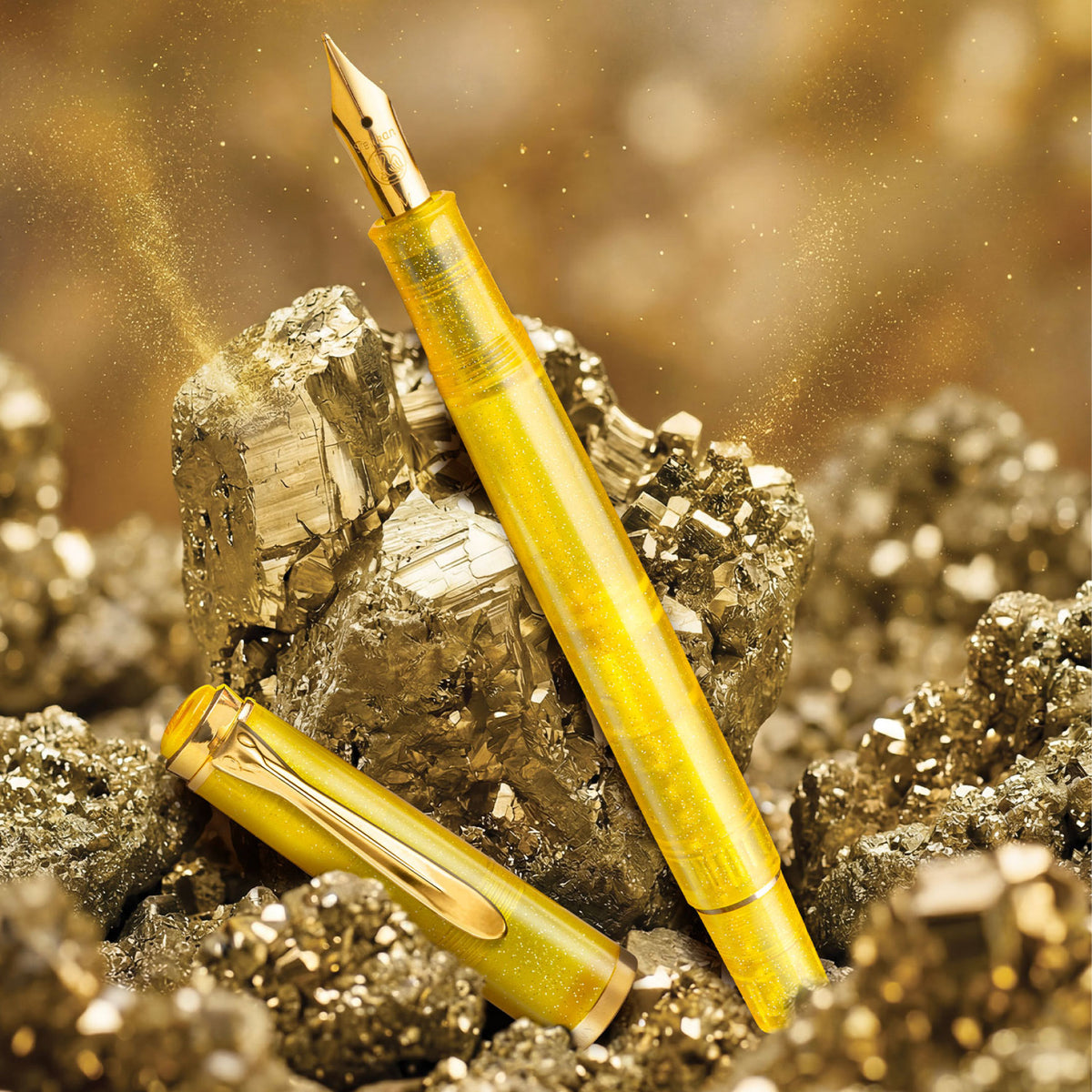 Pelikan - Fountain Pen Set - Classic M200 - Pyrite