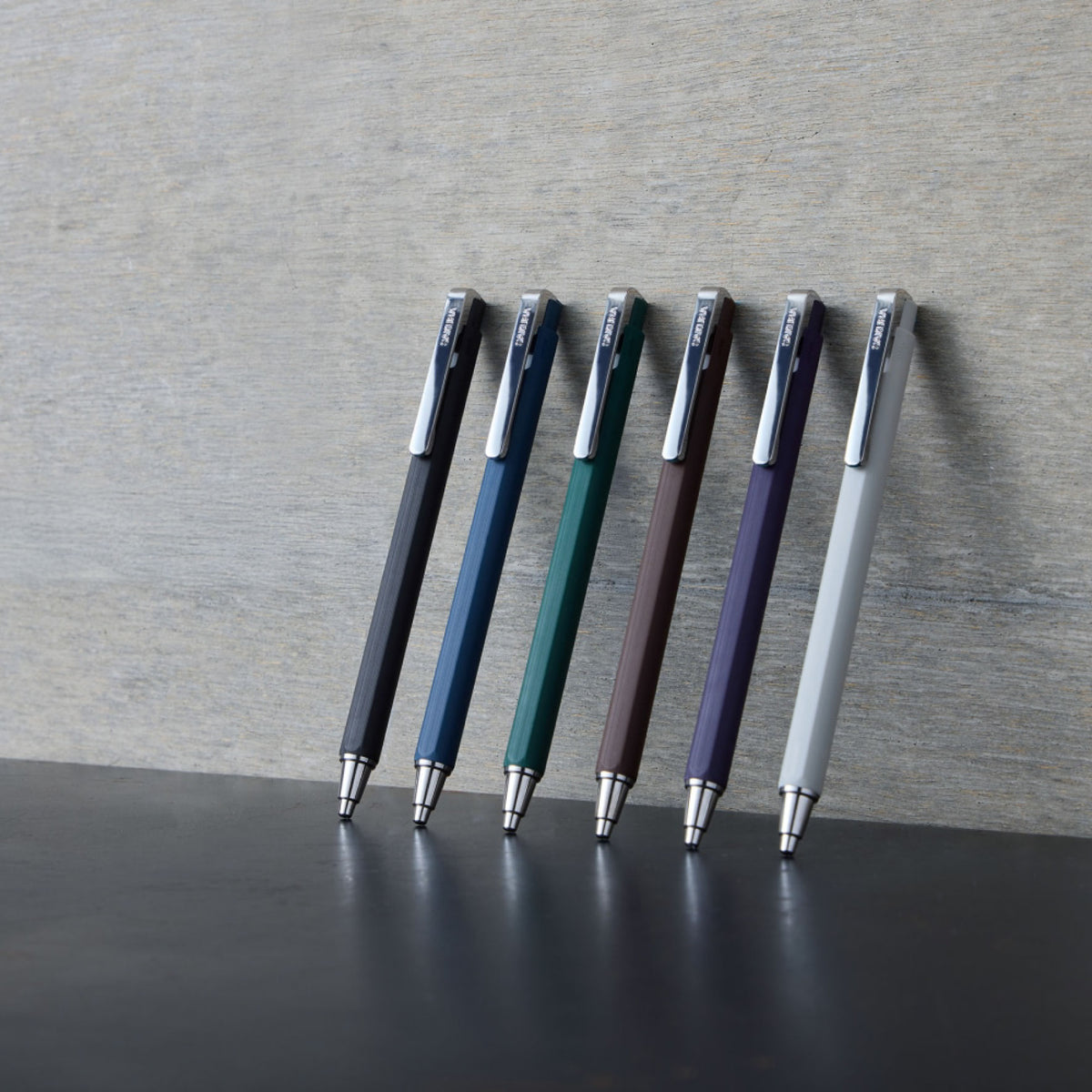 Sakura - Ballpoint Pen - Ballsign iD Tactile - Pack of 6 - 0.5mm