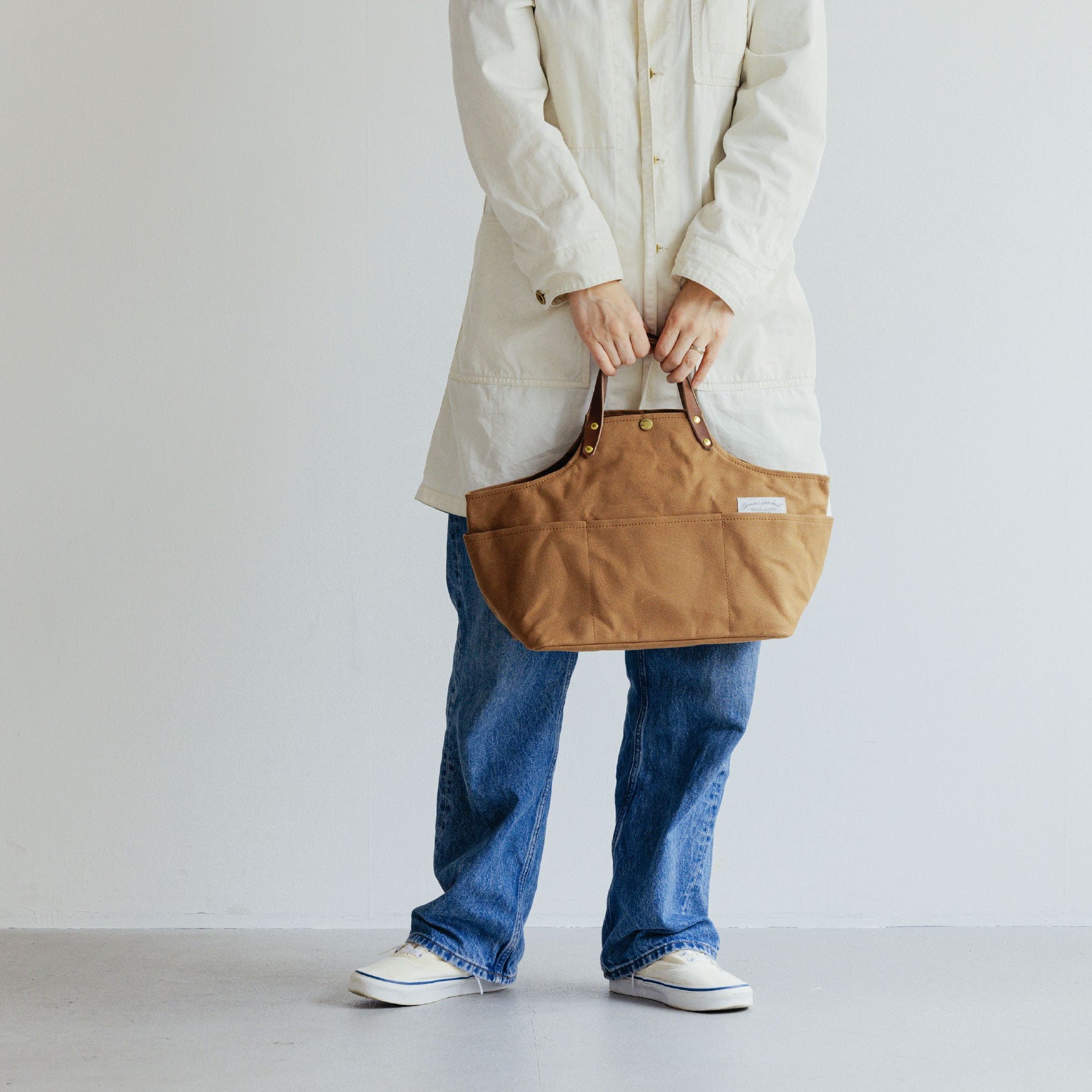 The Superior Labor - Carry Case - Paraffin Canvas - Apron Bag - Brown