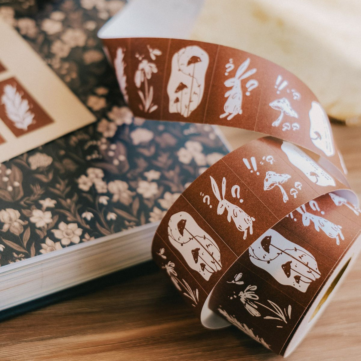 Meow Illustration - Label Sticker Roll - Wonderland Rabbits