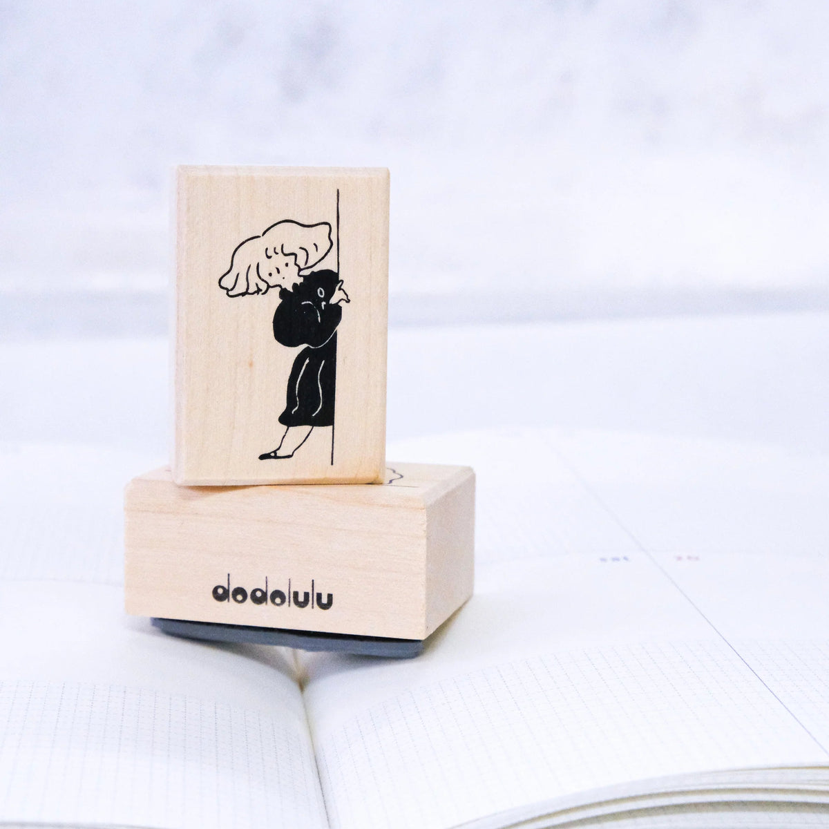 Dodolulu - Stamp - Cache­ Cache