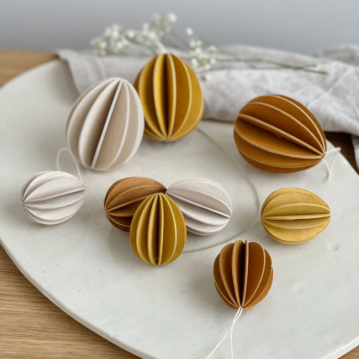 Lovi - Ornament - Eggs (Pillow Box) - 4.5cm - Golden Mix (Pack of 6)