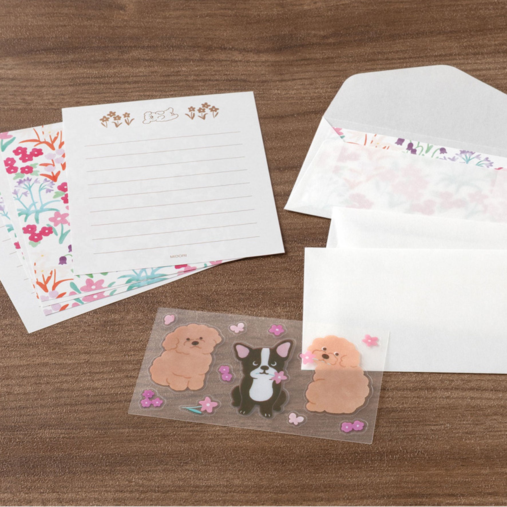 Midori - Letter Set - Animals in Nature - Dog