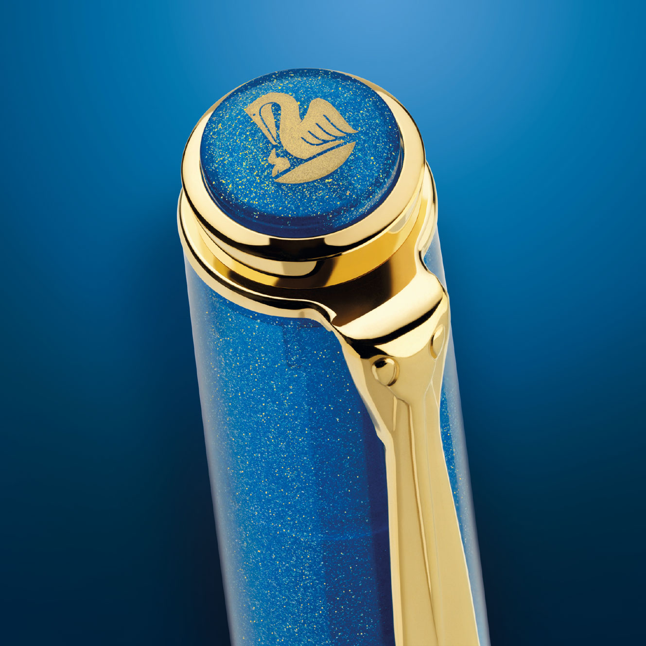 Pelikan - Fountain Pen - Classic M200 - Golden Lapis <Outgoing>