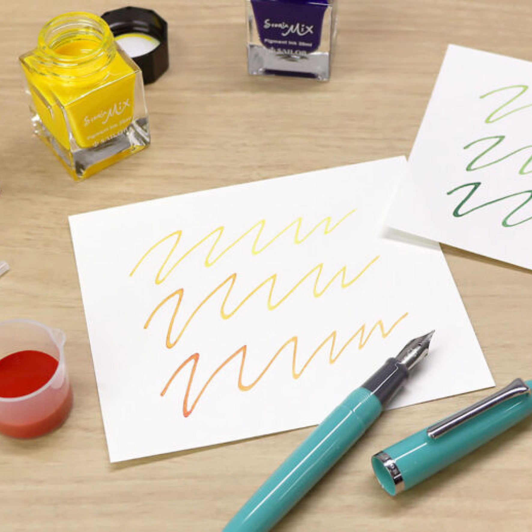 Sailor - Fountain Pen Ink - Storia Mix - Red