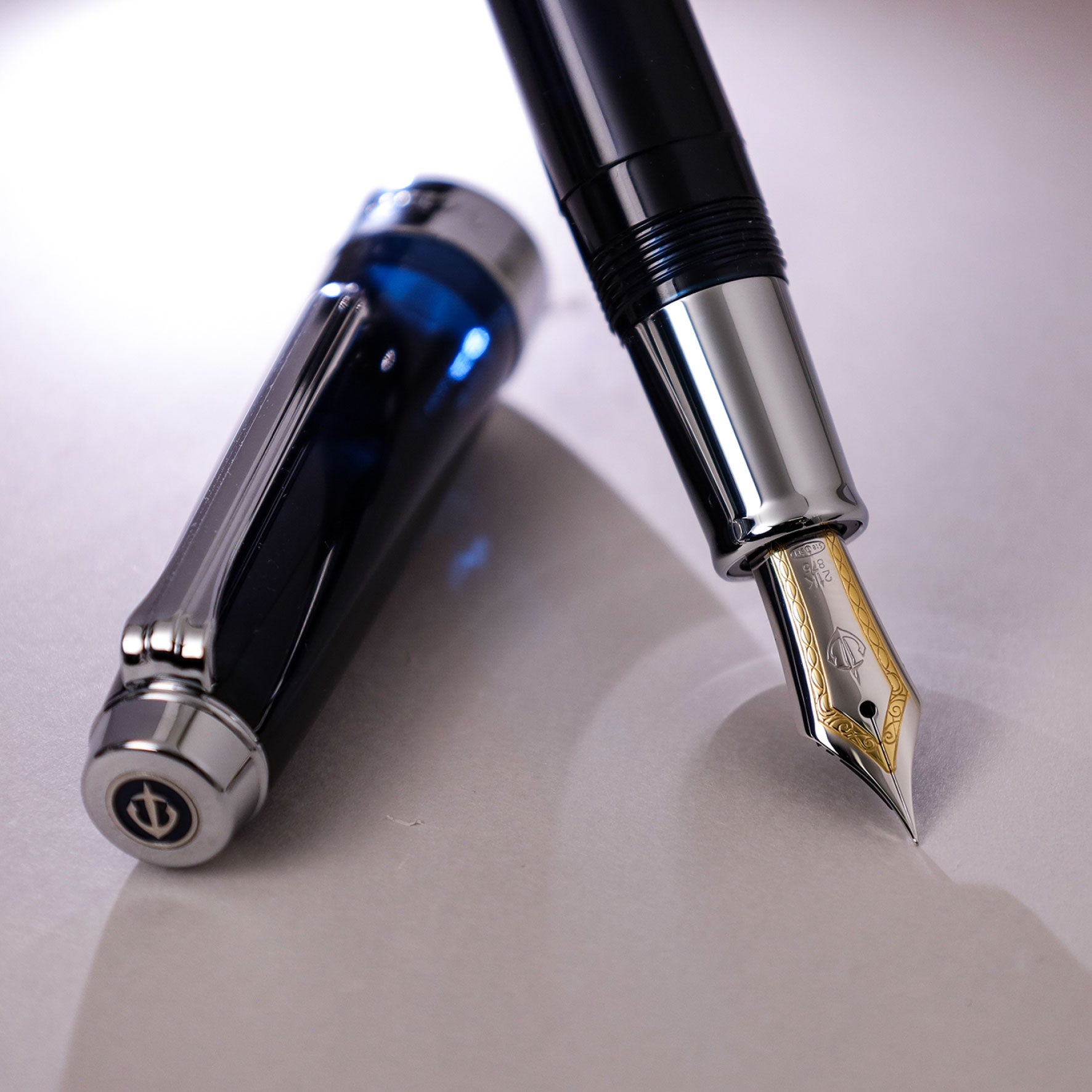 Sailor - Fountain Pen - ProGear - Anchor Blue-Dawn - Silver Trim