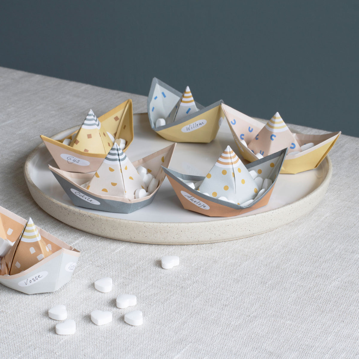 Jurianne Matter - Ornament - Folding Boats - Segel