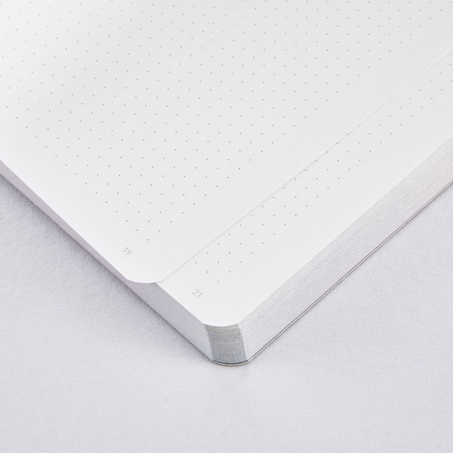 Nuuna - Notebook - Medium - Voyager Grey