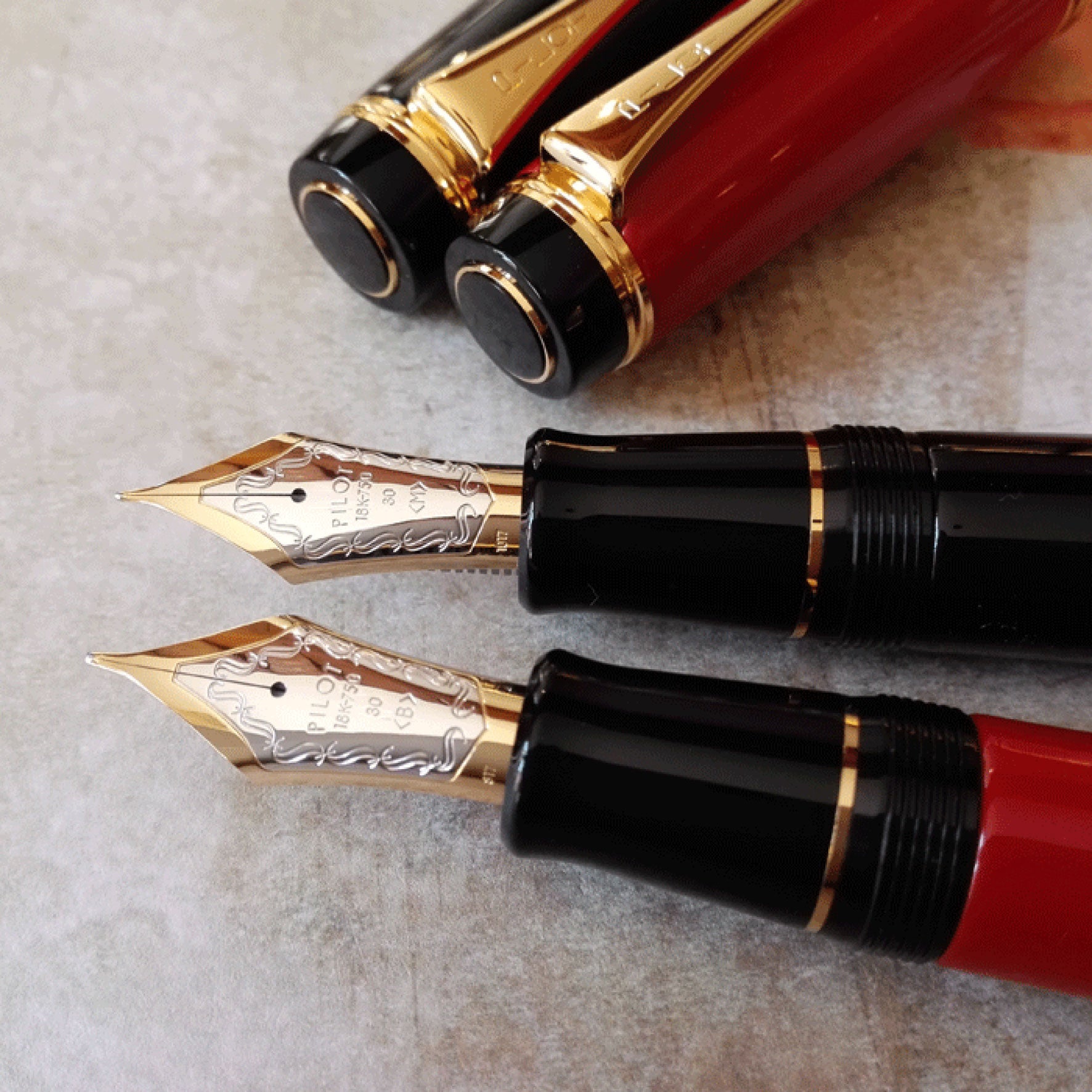 Pilot - Fountain Pen - Custom Urushi - Red Vermillion