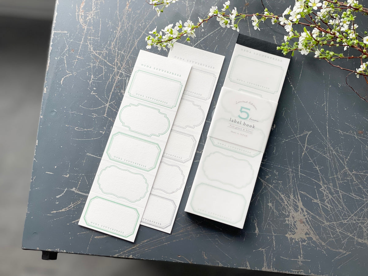 Oeda Letterpress - Label Book - 5 Frames - Pale Green / Silver