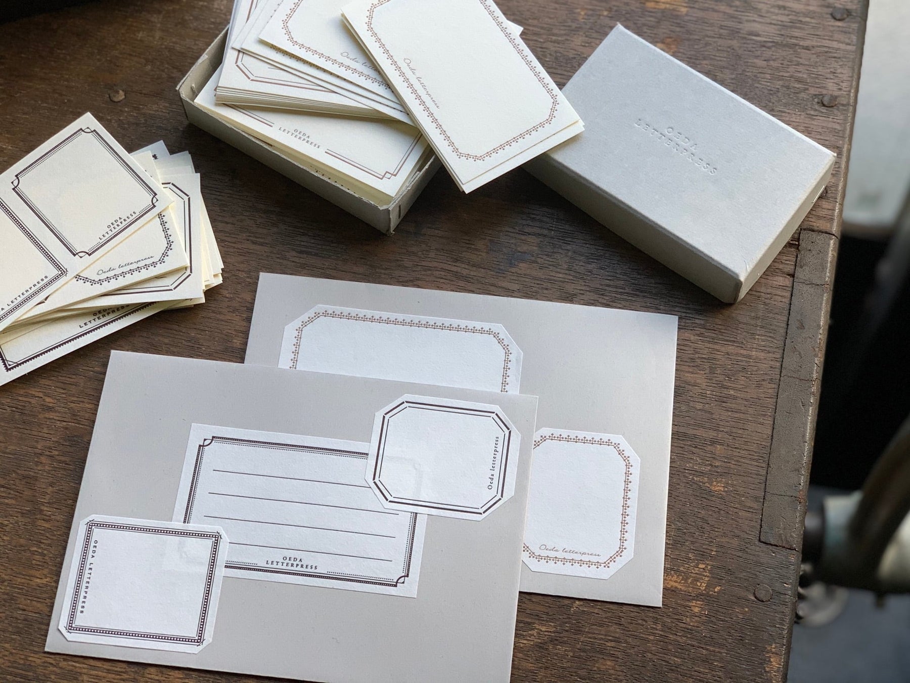 Oeda Letterpress - Frame Stickers - Bronze